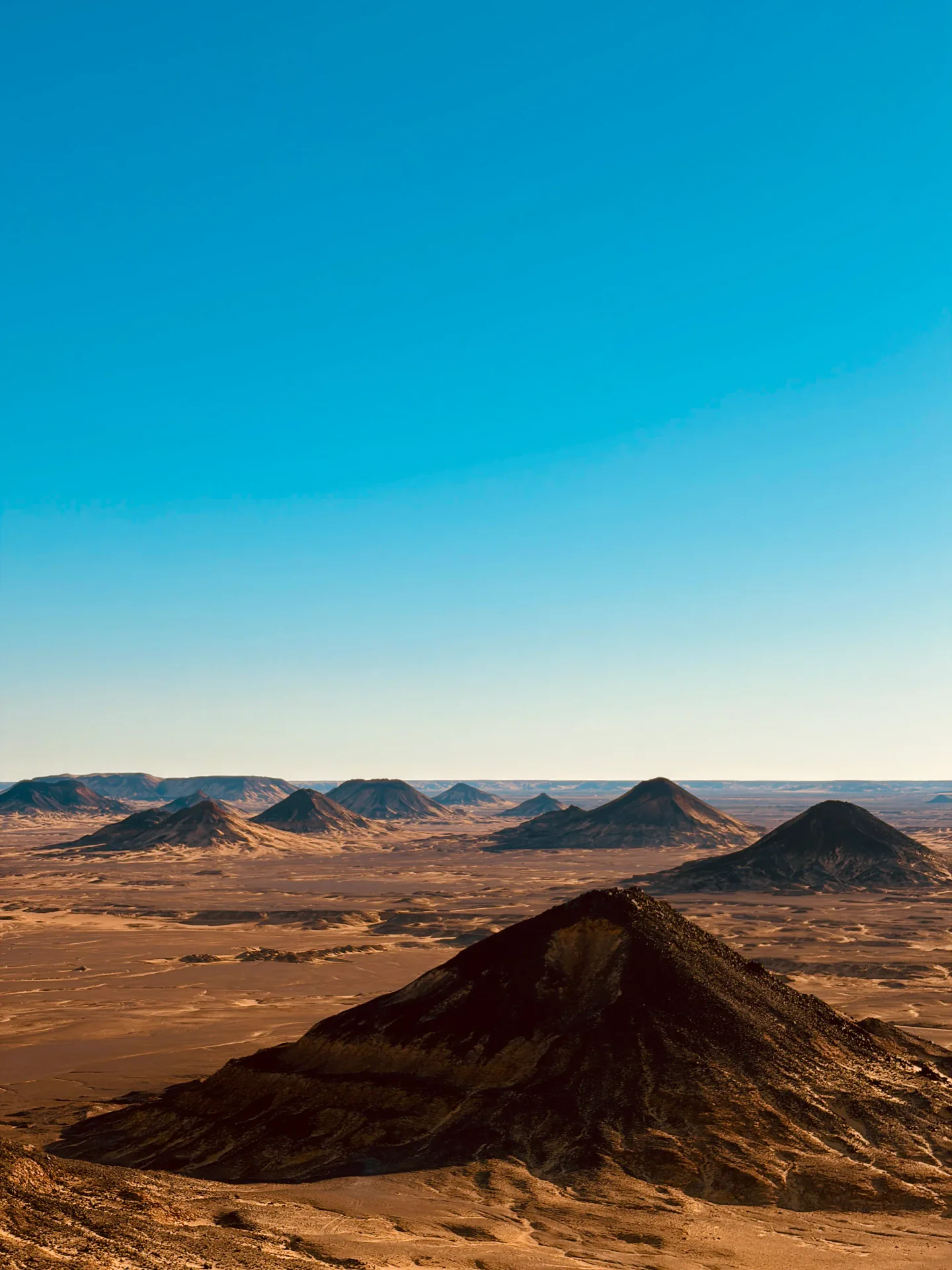 Panoramic view of the Black Desert near Bahariya Oasis on the 2027 eclipse tour route